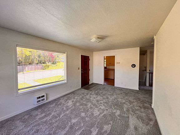 5th image of 375 Park Ave #2241