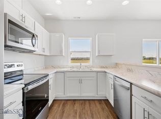 207 Manhattan South Rd #B, Manhattan, MT 59741