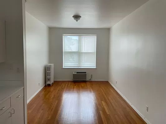1st image of 29-01 21st Ave #2R