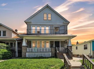 2936 S 9th Pl, Milwaukee, WI 53215