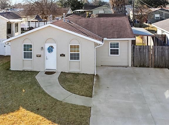 2nd image of 3905 Arkansas Ave