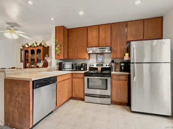 10345 Carefree Dr, Santee, CA 92071