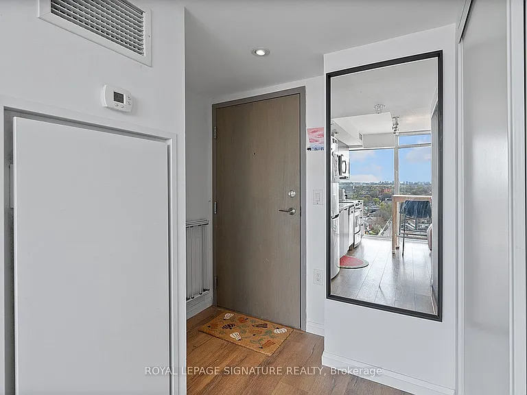 36 Lisgar St #1722E — Photo 2