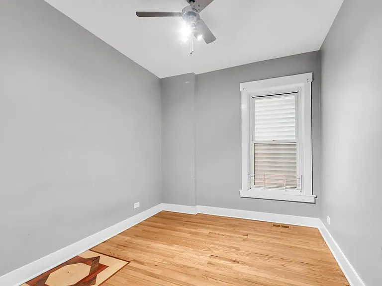 3208 W Wabansia Ave #2E — Photo 6