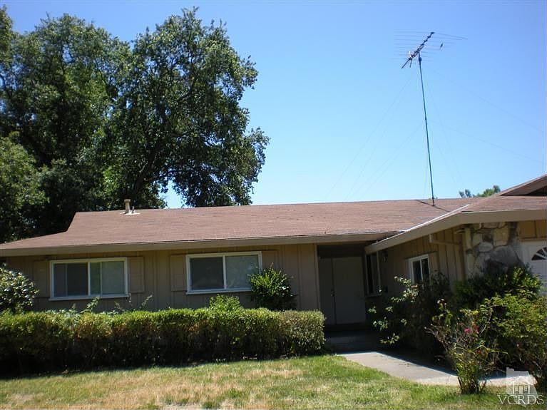 2nd image of 5516 Pinecone Ct