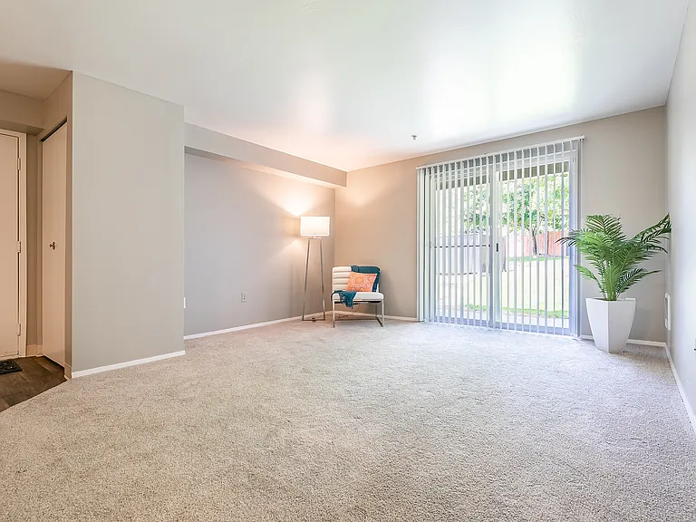 The Stinson Apartment Homes — Photo 13