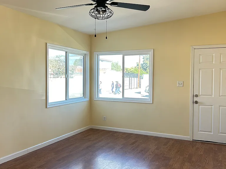 7265 E Jackson St — Photo 5