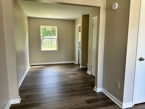 5th image of 7582 Bellehaven Dr