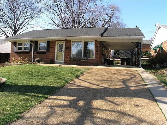1st image of 7361 Marwinette Ave