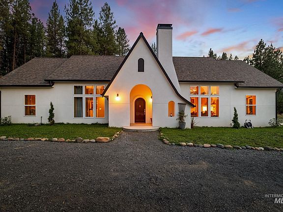 3rd image of 1009 Promise Rd