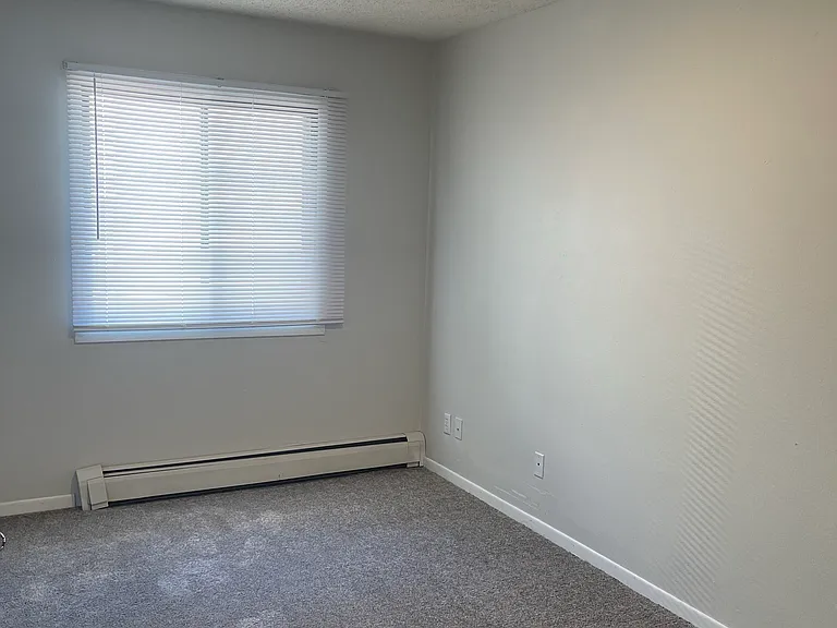 521 S Johnson St #7S — Photo 8