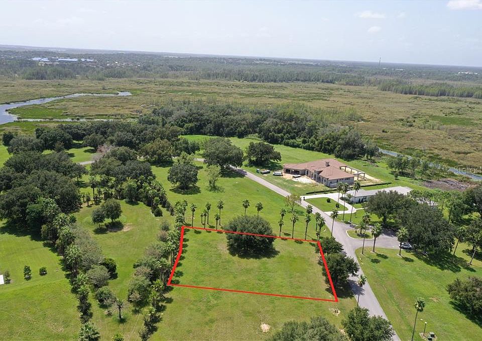 1st image of Royal Palm Dr