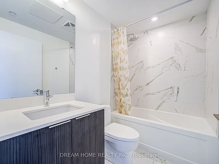 7 Golden Lion Hts #N1602 — Photo 6