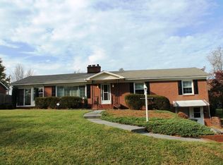 730 Blackwood Ave, Winston Salem, NC 27103