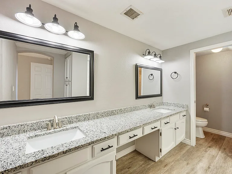 9617 E Camino Del Santo — Photo 26