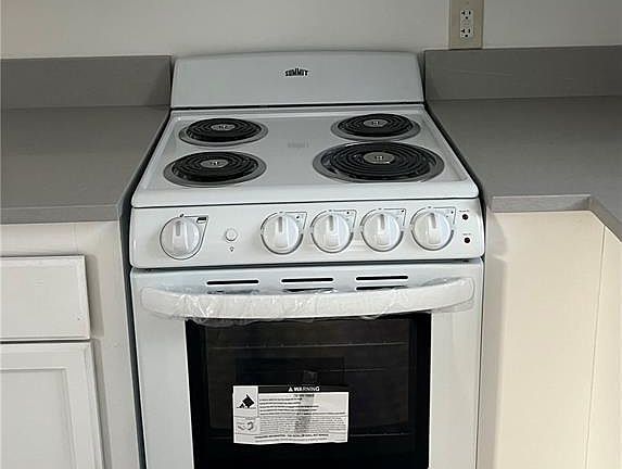 5th image of 22327 Dixie Rue Ln
