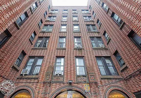 5th image of 280 Crown St APT C11