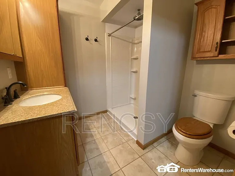 737 Kitterman Cir — Photo 18
