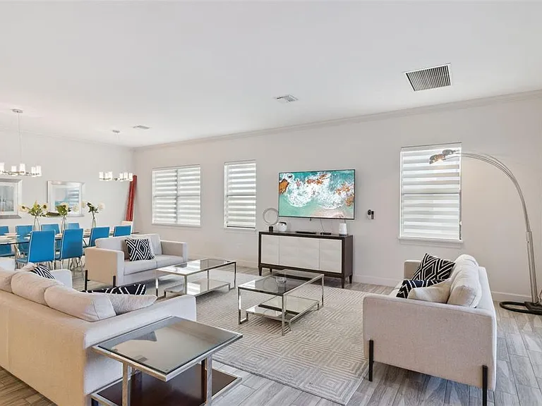 7423 Sparkling Ct — Photo 11