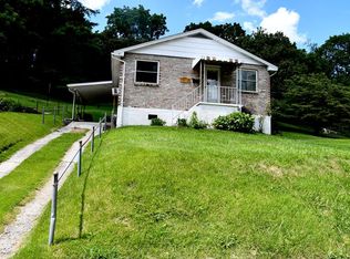 1912 Virginia Ave, Bluefield, VA 24605