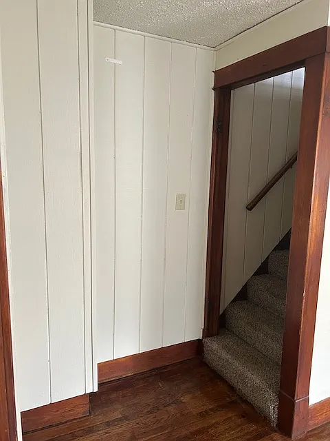 3 bed, 1200 sqft, $1,800 — Photo 4