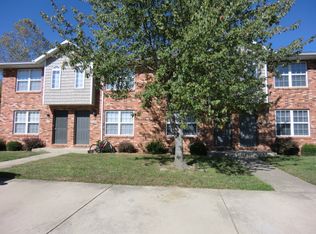 14 Peartree Ln, Glen Carbon, IL 62034
