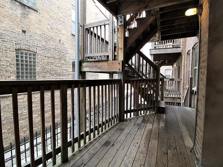 4321-23 N Tripp Ave — Photo 19