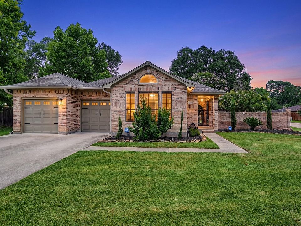 1st image of 107 Cliffbrook Ln