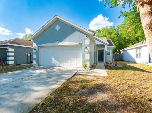 7457 Oxford Garden Cir, Apollo Beach, FL 33572