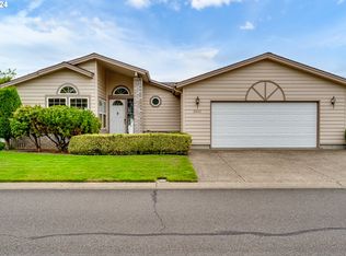 2633 Lansdown Rd, Eugene, OR 97404