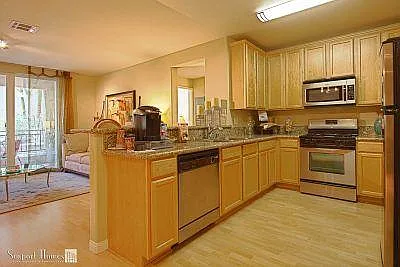 Seaport Homes — Photo 24