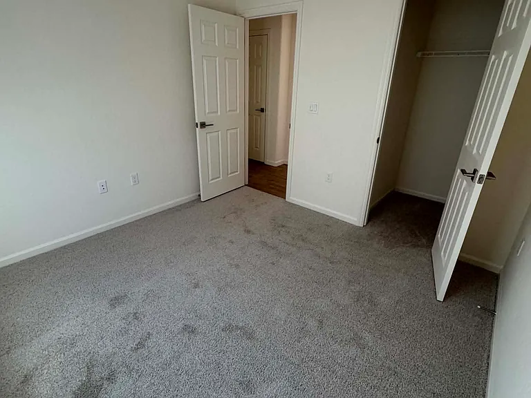 2183 N Renn Ave — Photo 28