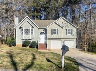 245 King Arnold Dr, Dallas, GA 30157