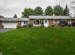 2570 Village Rd, Langhorne, PA 19047