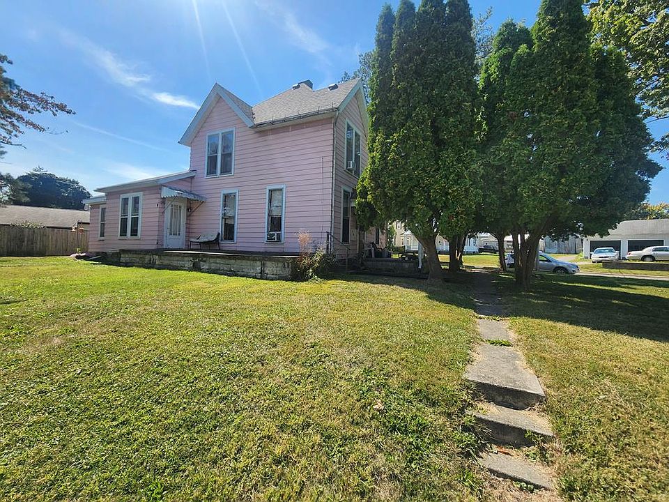 1st image of 403 Hopley Ave