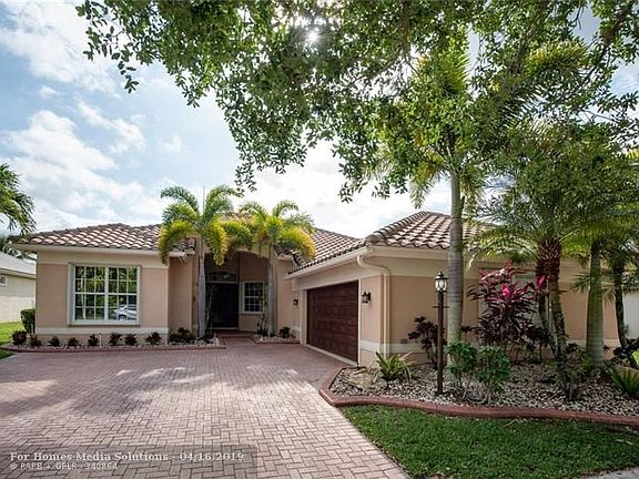 2nd image of 7058 NW 111th Ter