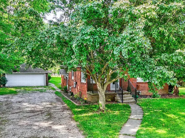 305 W 3rd St, Streator, IL 61364