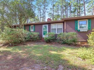 465 Tate Lake Dr, Southport, NC 28461