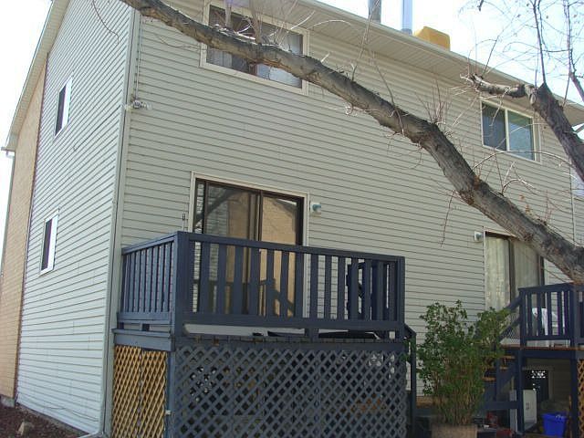 2nd image of 1015 S 6th St APT 14