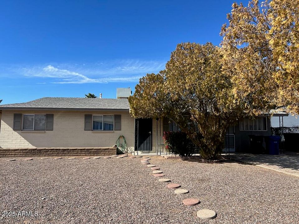 1st image of 542 S 75TH Place