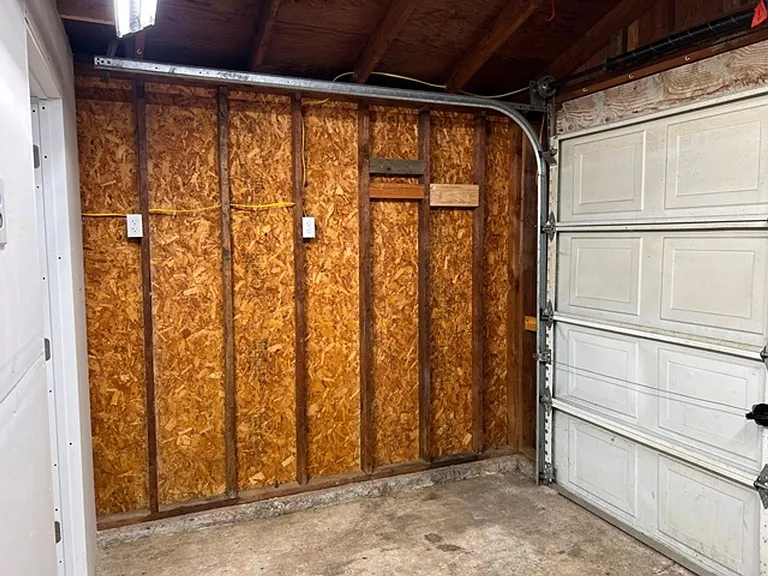 385 Dianne Ct — Photo 37