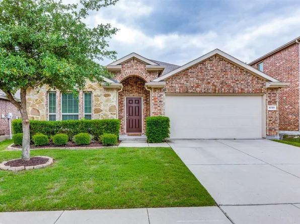 8720 Yosemite Trl, Aubrey, TX 76227