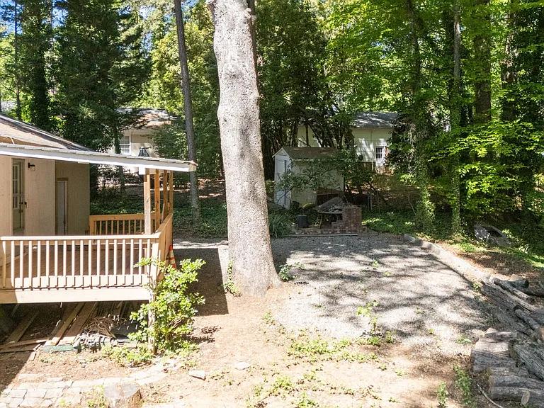 7444 Edenwood Ln — Photo 23