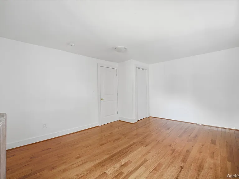 2647 E Main St #1 — Photo 14