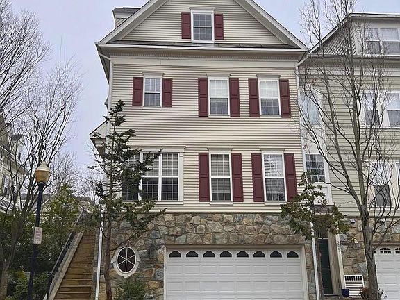 2nd image of 5060 Kilburn St