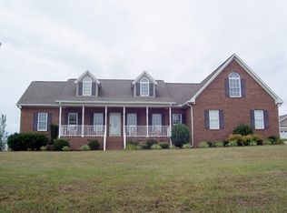 104 E Stillwater Rd, Gaffney, SC 29341