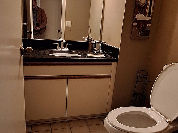 5th image of 1804 S Hill Blvd #1804