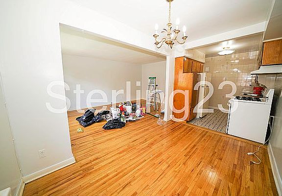 4th image of 36-11 30th St #3