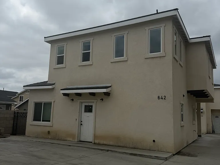 640 E Lemon Ave #642 — Photo 1