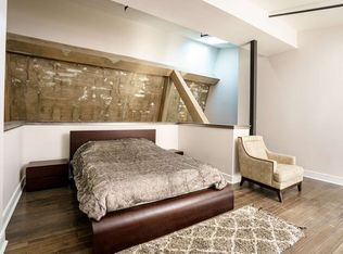 225 McWhorter St #411, Newark, NJ 07105